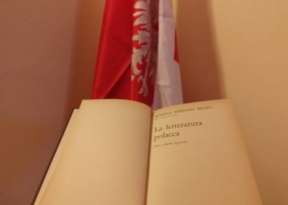 Nuova donazione del libro per la biblioteca del Consolato