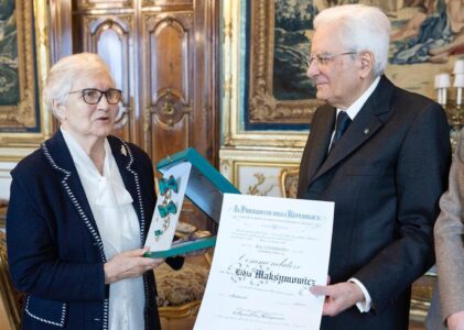 La Giornata della Donna al Quirinale. Il Presidente Mattarella consegna a Lidia Maksymowicz il diploma e le insegne da Commendatore della Repubblica Italiana