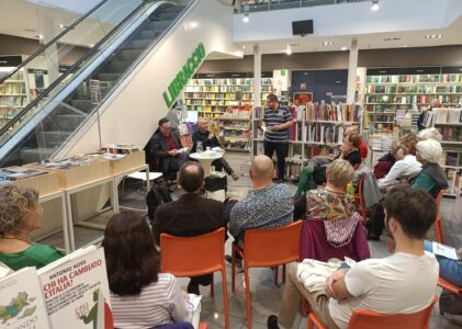 Relazione della presentazione del libro di Kornel Filipowicz “Il gatto nell’erba bagnata”