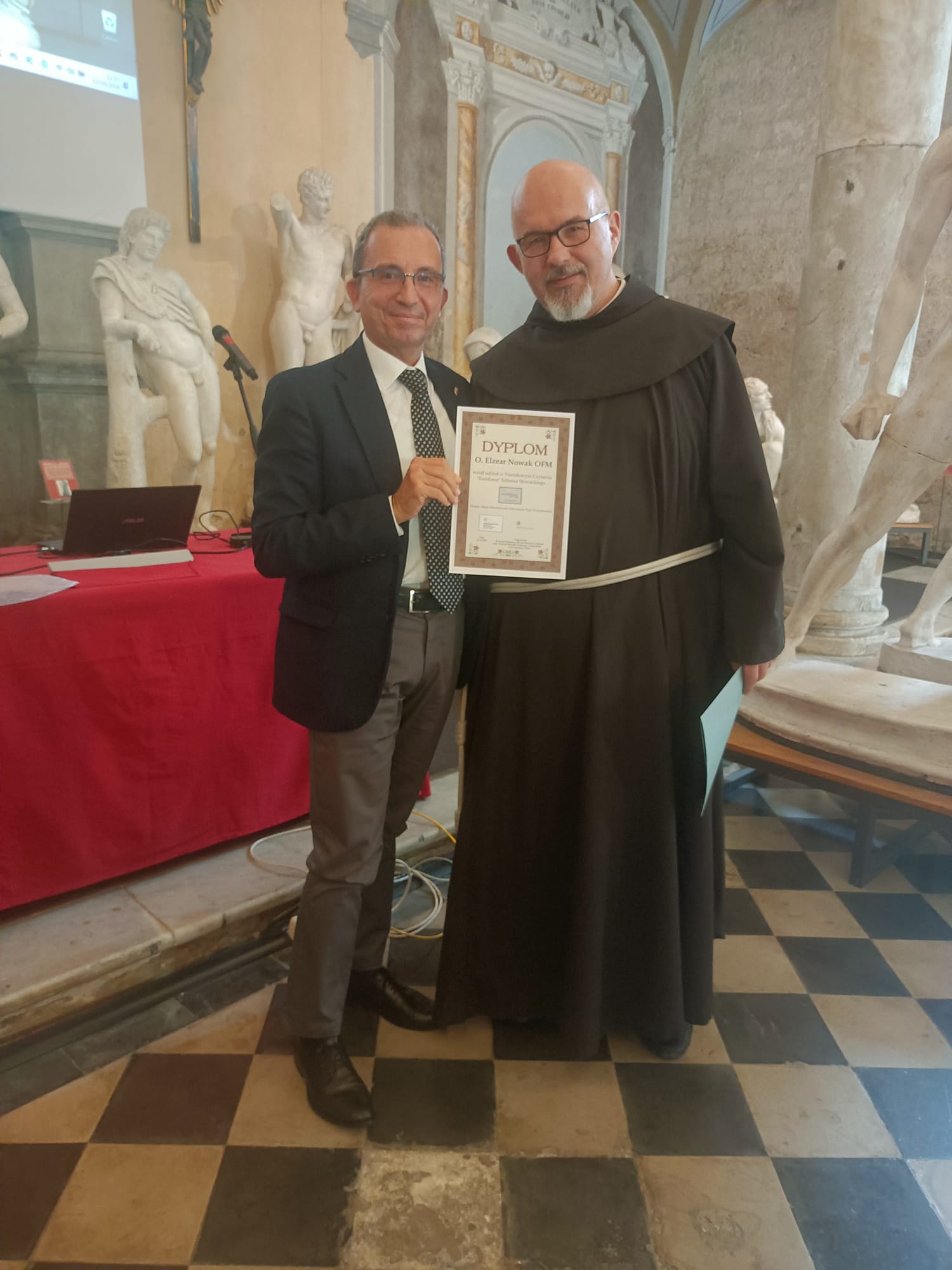 Il Padre Elzear. Il parrocco polacco in Toscana.