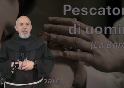 Padre Elzear Nowak di Viareggio presenta la nuova versione italiana della canzone polacca “La Barca”